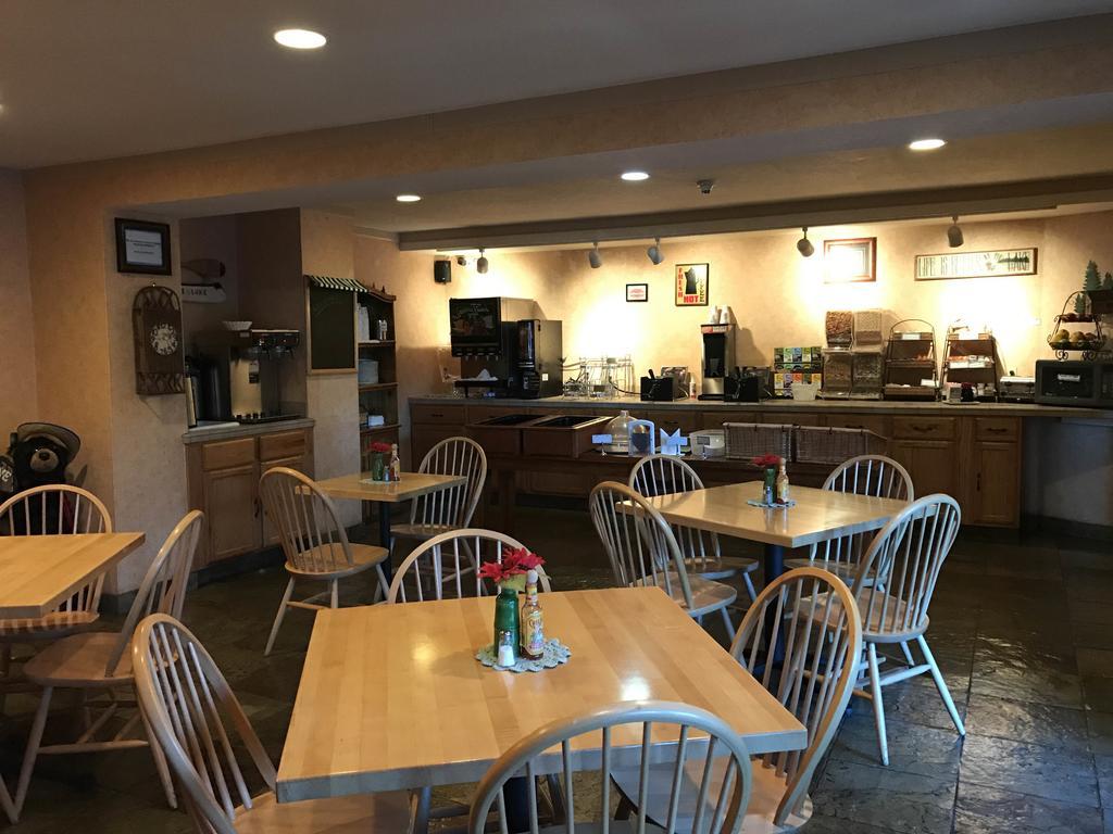 Pepper Tree Inn Tahoe City Buitenkant foto