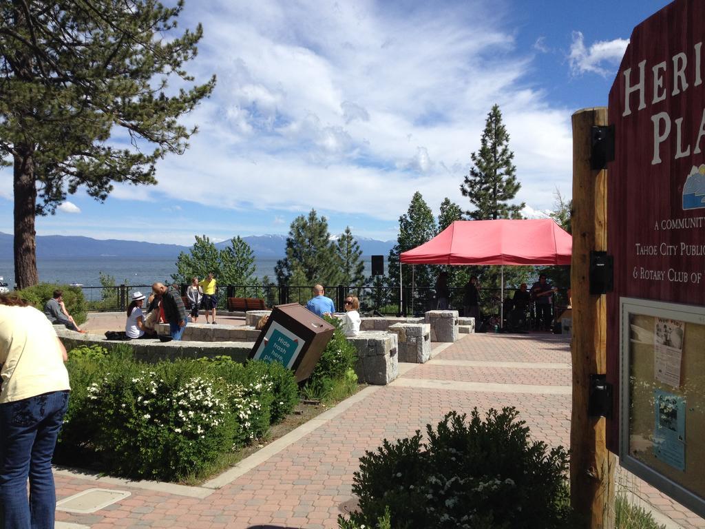 Pepper Tree Inn Tahoe City Buitenkant foto