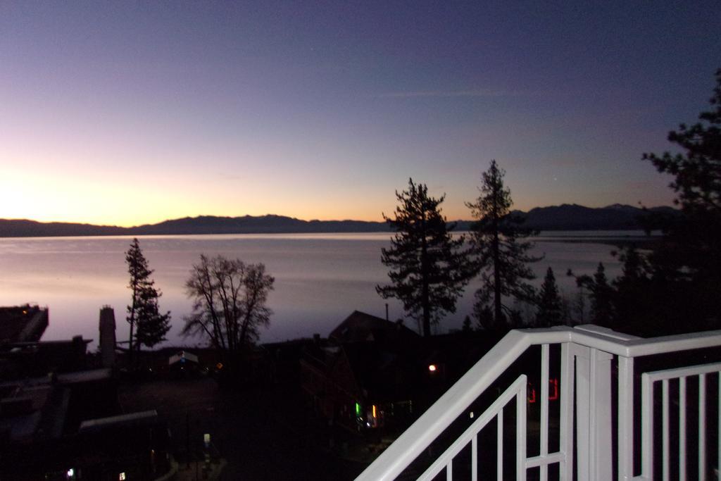 Pepper Tree Inn Tahoe City Buitenkant foto
