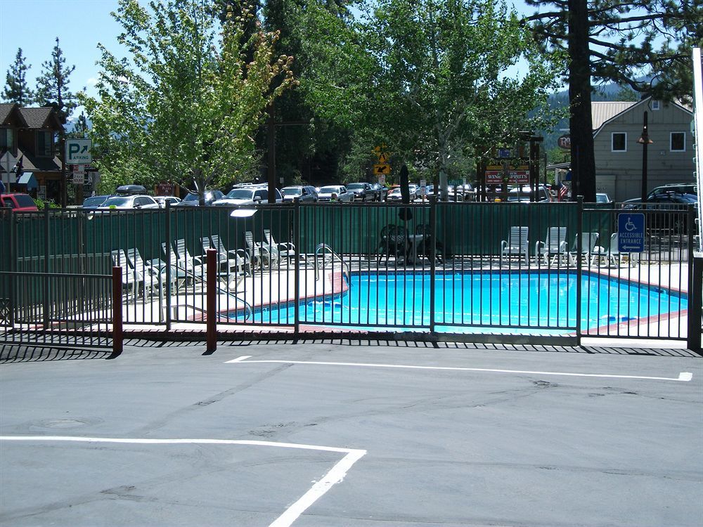 Pepper Tree Inn Tahoe City Buitenkant foto