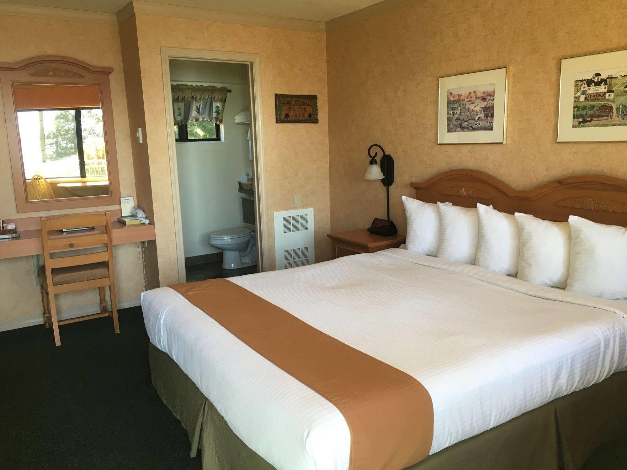 Pepper Tree Inn Tahoe City Buitenkant foto